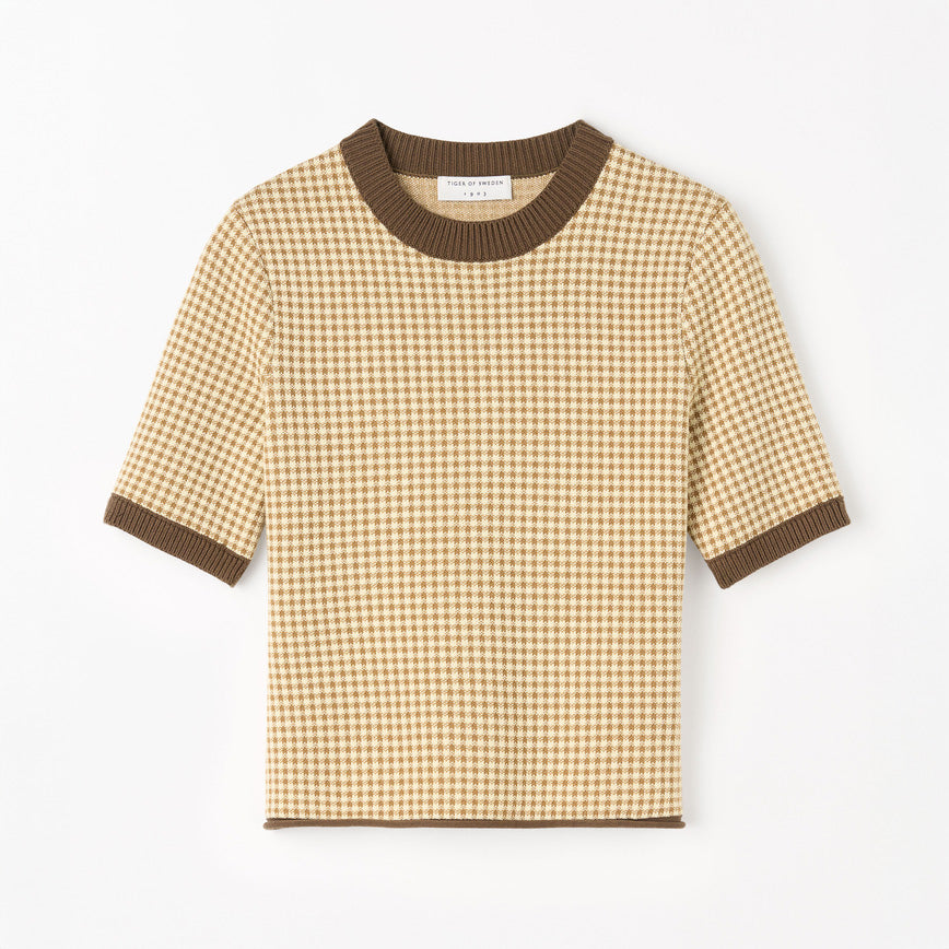 Flora Crew Neck Rib-Knit Shirt - Brown