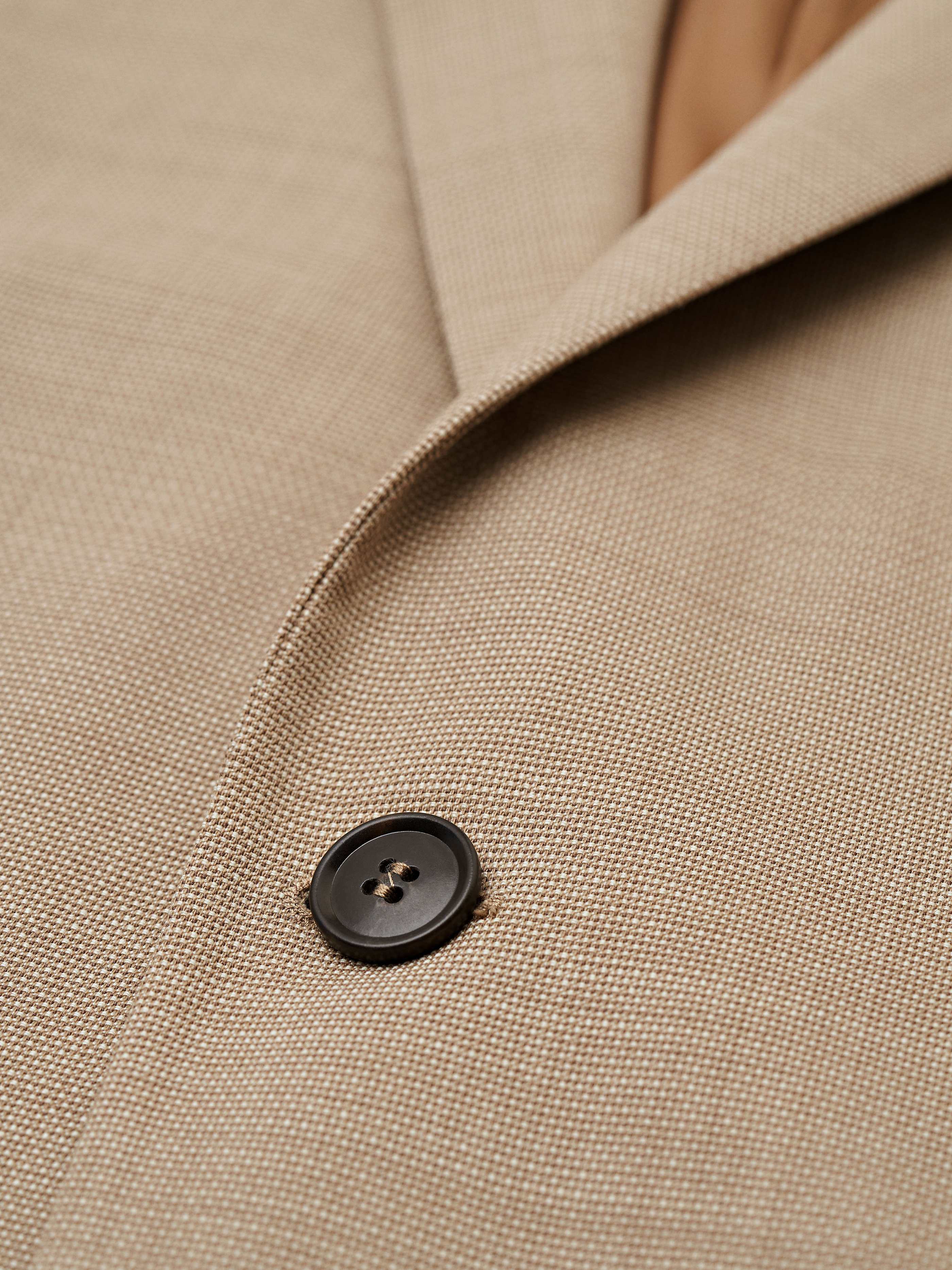 Jerrett - Suit