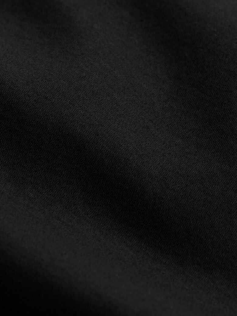 Logra - T-Shirt - Black