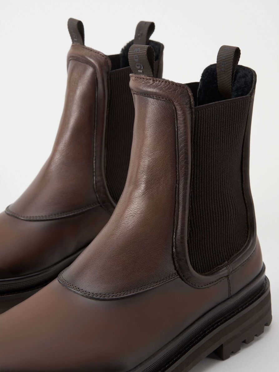 Bratchni - Boot