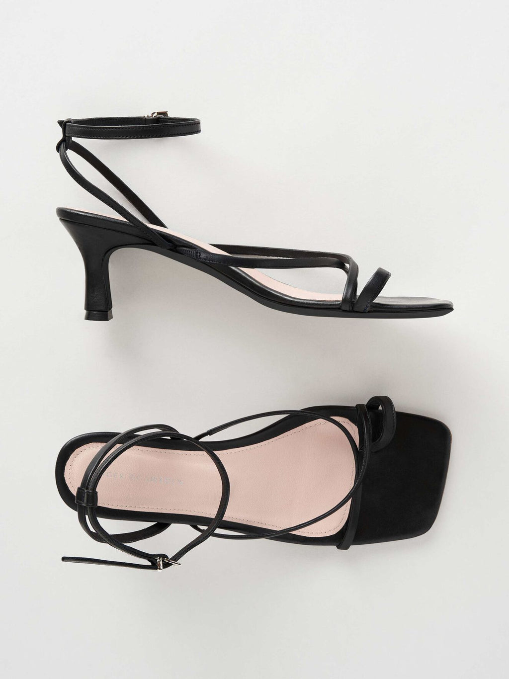 Comodaria - Sandals